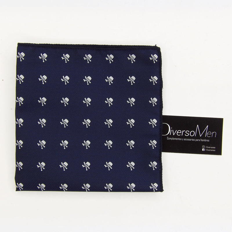 Pañuelo azul marino con calaveras piratas blancas - DiversoMen